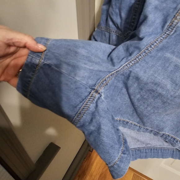 Torrid 5 Inch Lightweight Denim Shortall - Picture 10 of 11